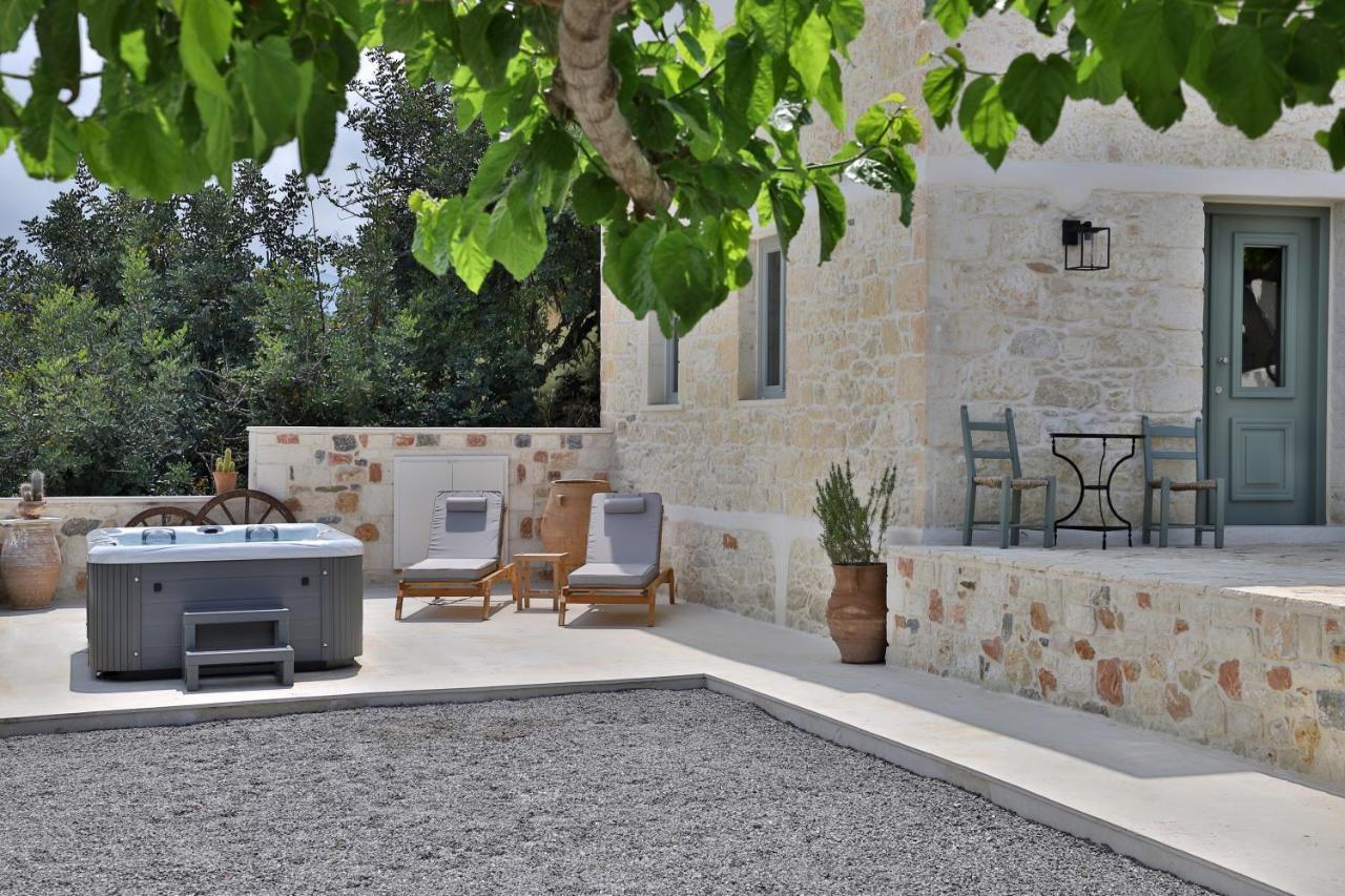 Amvikas Suites-Sitia Exterior photo