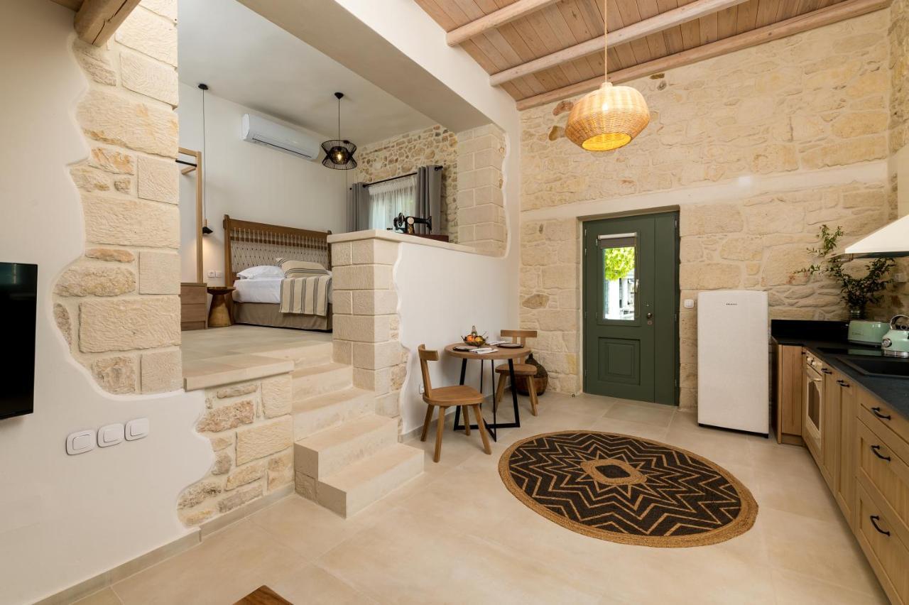 Amvikas Suites-Sitia Exterior photo